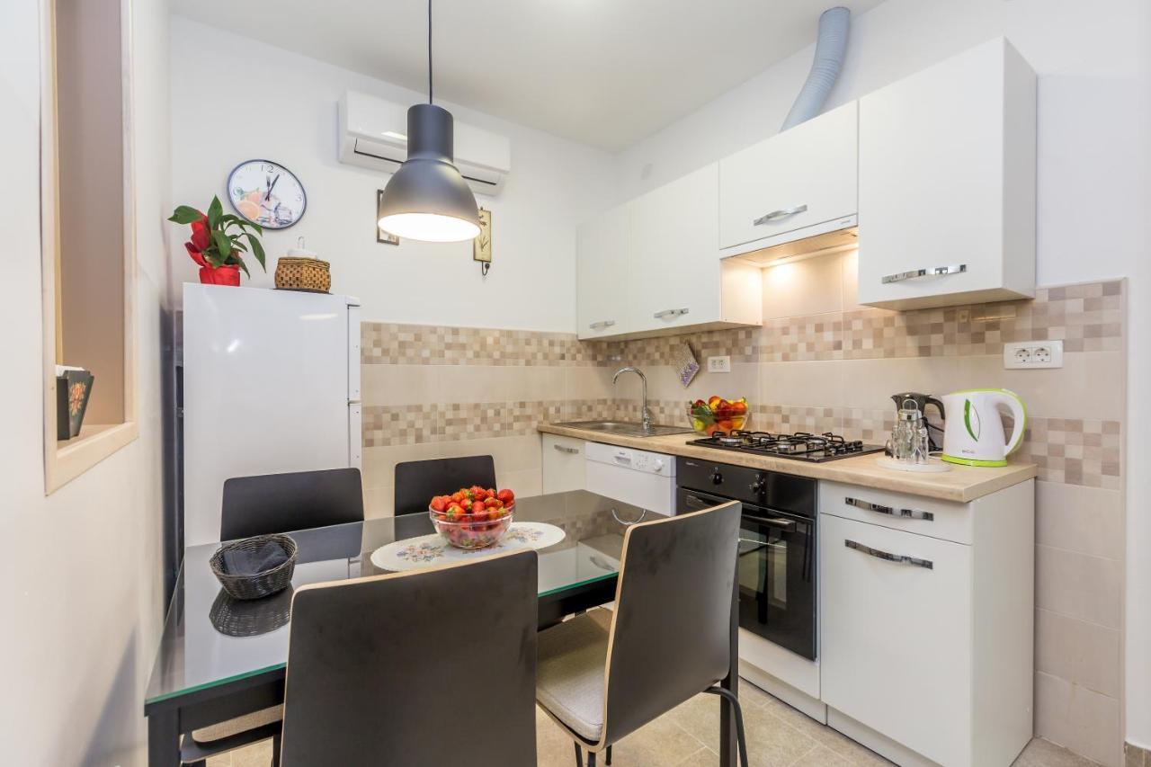 غييكا Kozala Apartment المظهر الخارجي الصورة